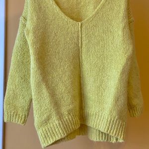 Topshop Vneck Lemon Yellow Sweater XS